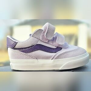 New In Box Vans Sz 6c